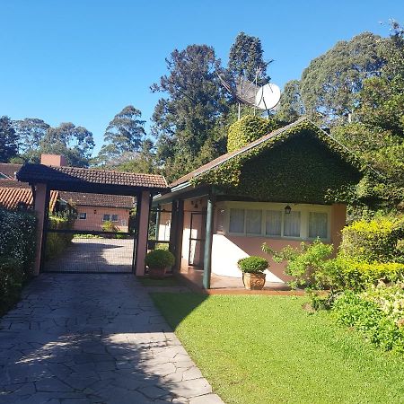 Confortavel Apartamento Proximo Ao Lago Negro Apartment Gramado Exterior photo