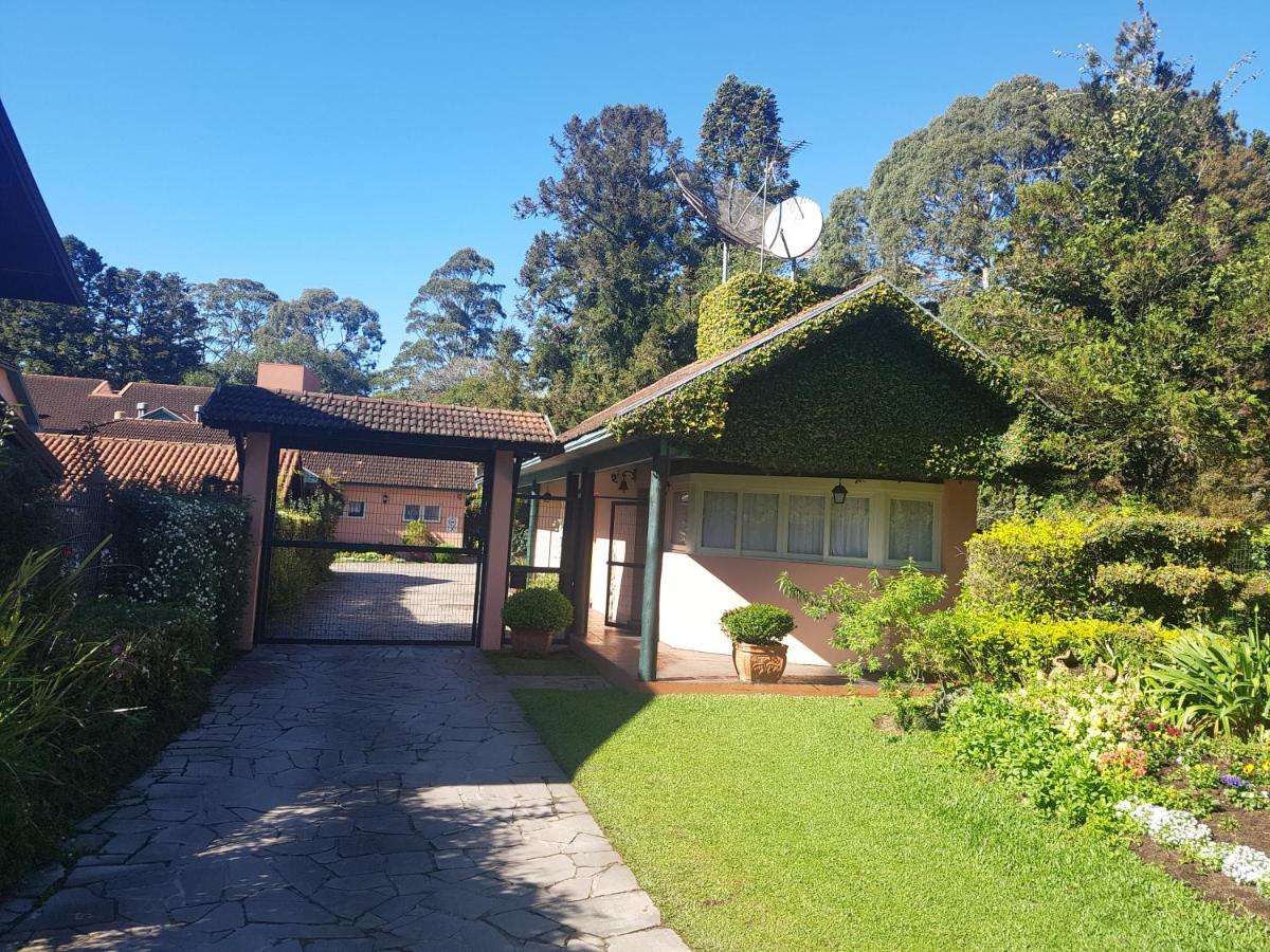 Confortavel Apartamento Proximo Ao Lago Negro Apartment Gramado Exterior photo